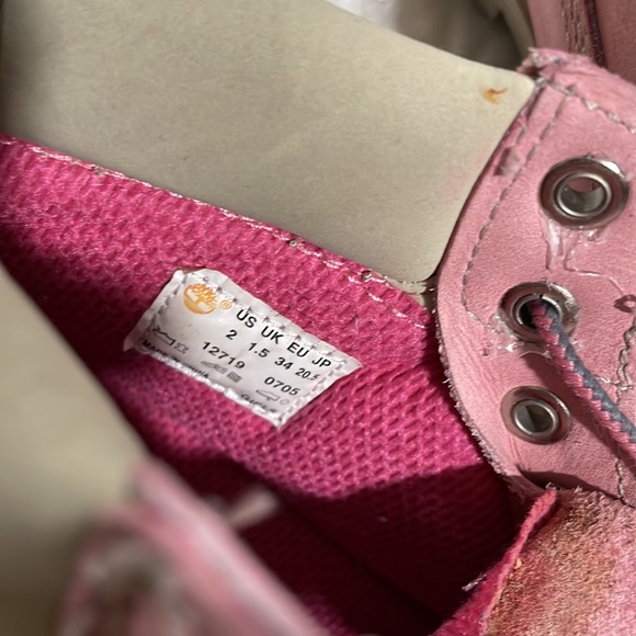 Pink Timberland boots size 2 - Picture 6 of 8